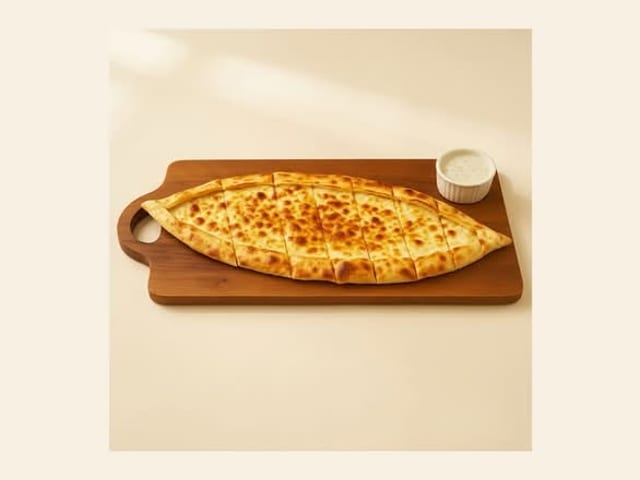 Cheese Pide.